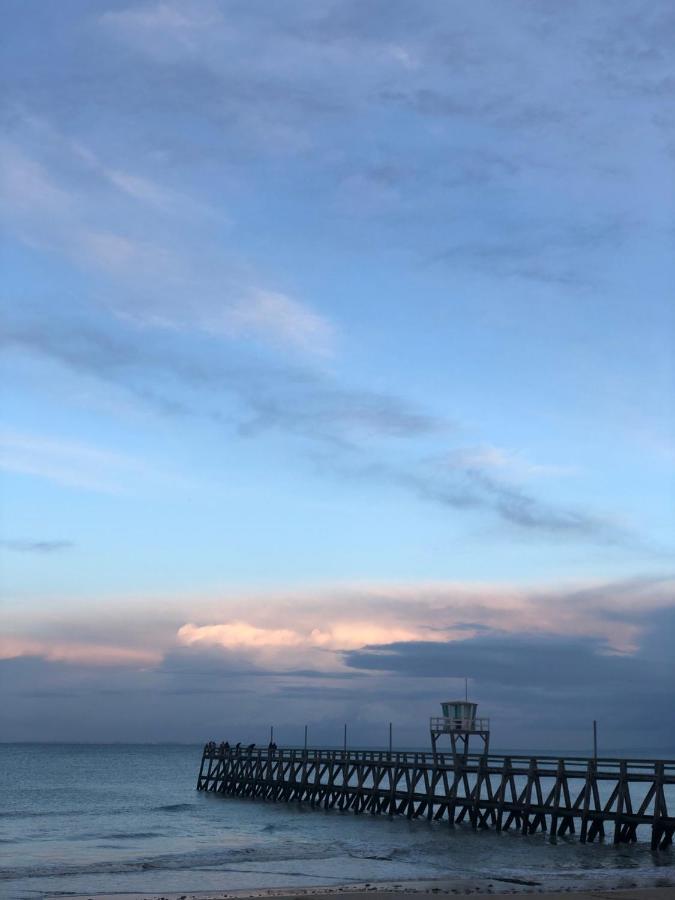 Le Spot, Appartement Spacieux A 30M De La Mer 45M2 Luc-sur-Mer ภายนอก รูปภาพ