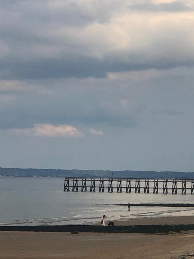 Le Spot, Appartement Spacieux A 30M De La Mer 45M2 Luc-sur-Mer ภายนอก รูปภาพ