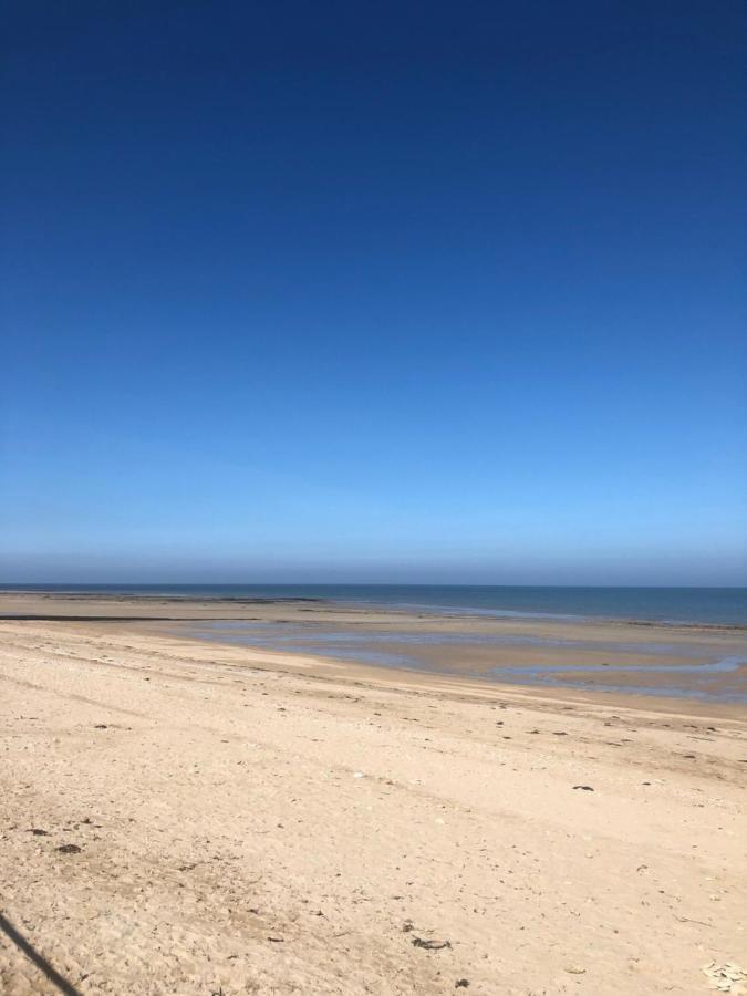 Le Spot, Appartement Spacieux A 30M De La Mer 45M2 Luc-sur-Mer ภายนอก รูปภาพ
